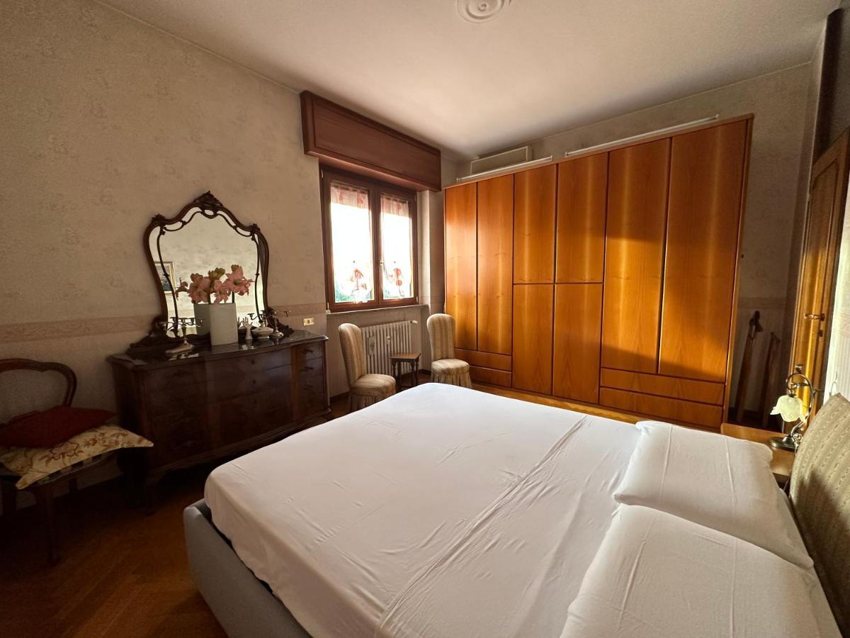 Dehomes - Two Bedrooms, Terrace, Wi-Fi, Tram To Centre & Rho Fiera Milan Extérieur photo