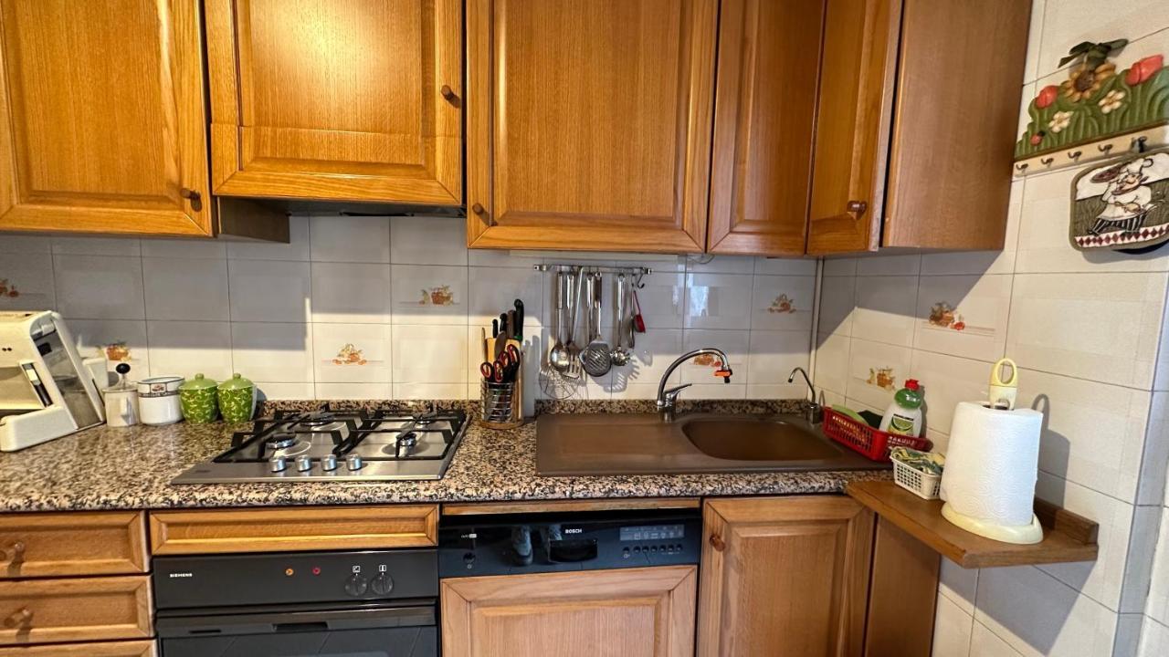 Dehomes - Two Bedrooms, Terrace, Wi-Fi, Tram To Centre & Rho Fiera Milan Extérieur photo